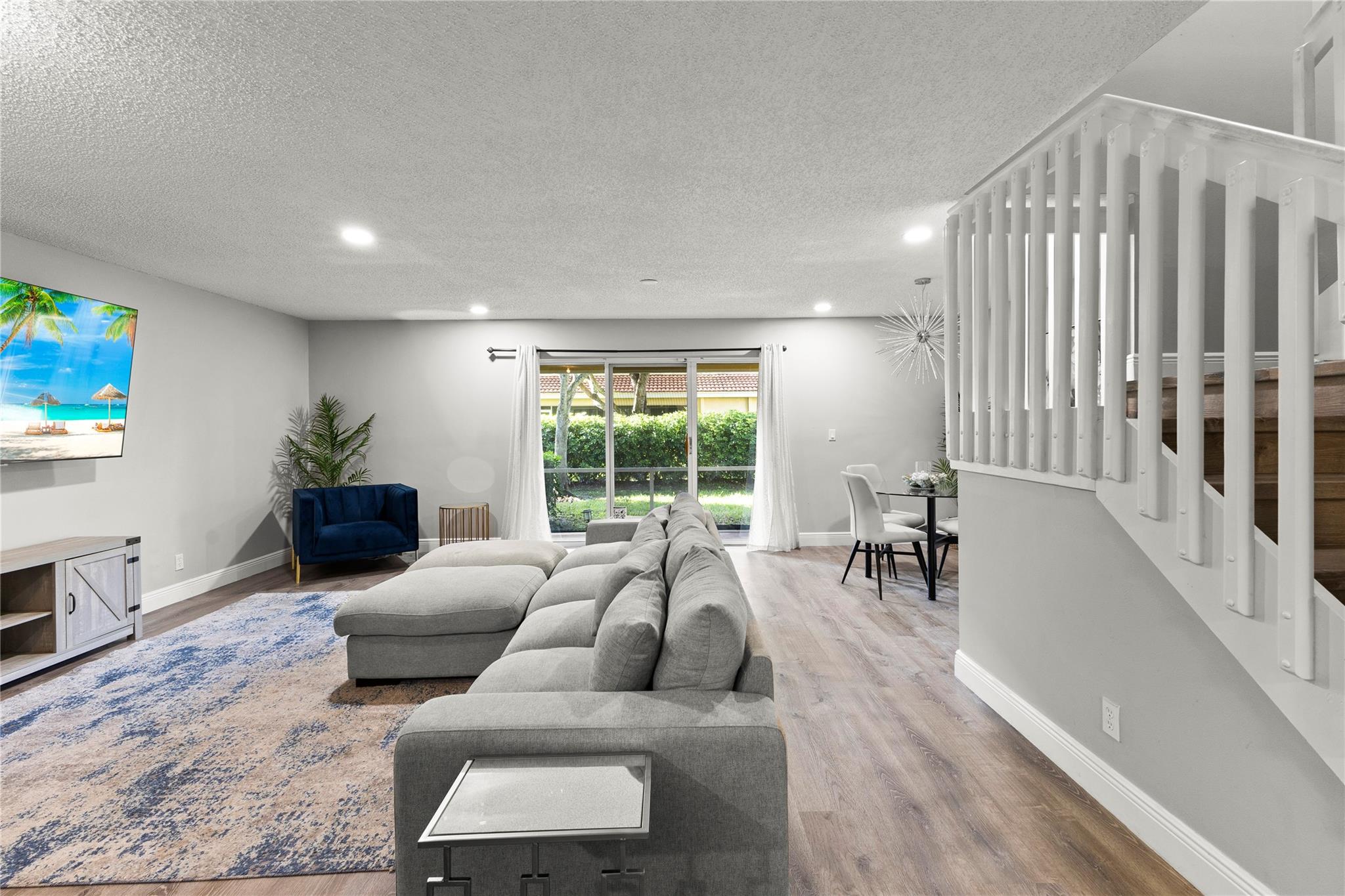 MELEAR - Residential