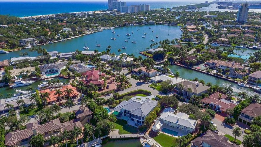 Gated Waterfront Estate on Davat Bay aka Intercaostal Waterways located in prestigious Harbor Beach w/ amazing point lot views w/o point lot prices 6 bed/6.5 baths, This estate is in pristine condition Only HB homeowners enjoy private Surf Club/300' Oceanfront/beach access along w/ HB Marina and Ft. Lauderdale police surveillance. This most exclusive waterfront community in Ft. Lauderdale has the deepest water, largest lots, closest to the Inlet/Ocean and minutes away from Ft. Lauderdale Int'l airport