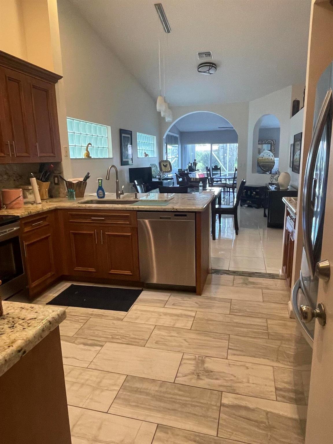Palm Isle - Residential