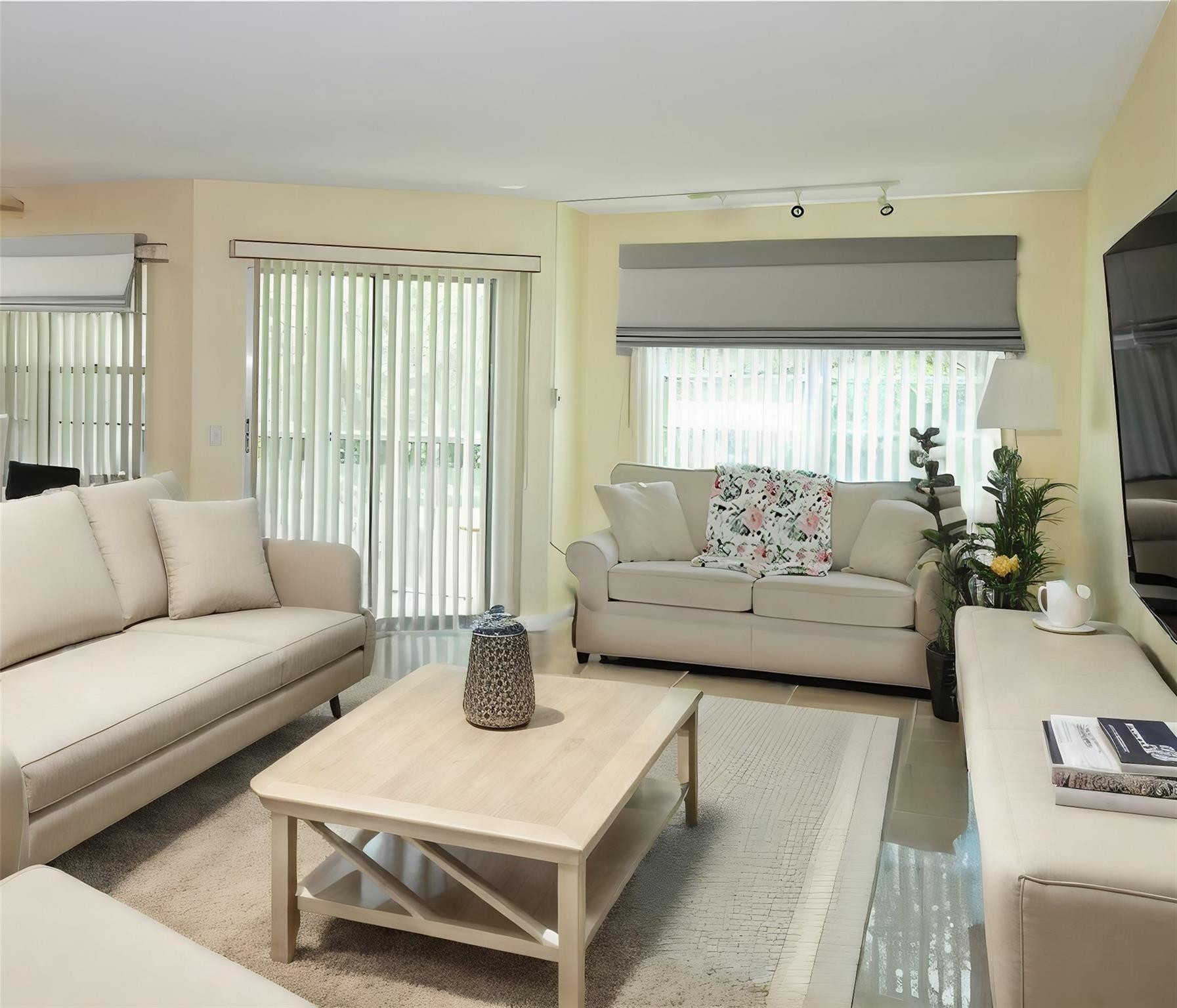 CAMBRIDGE AT CENTURY VILLAGE - Residential