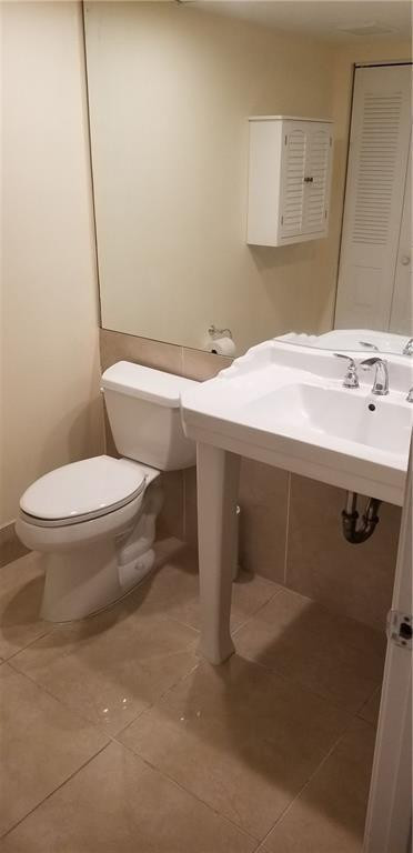 CAMBRIDGE AT CENTURY VILLAGE - Residential