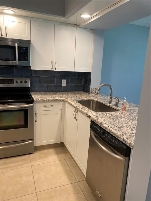 CAMBRIDGE AT CENTURY VILLAGE - Residential