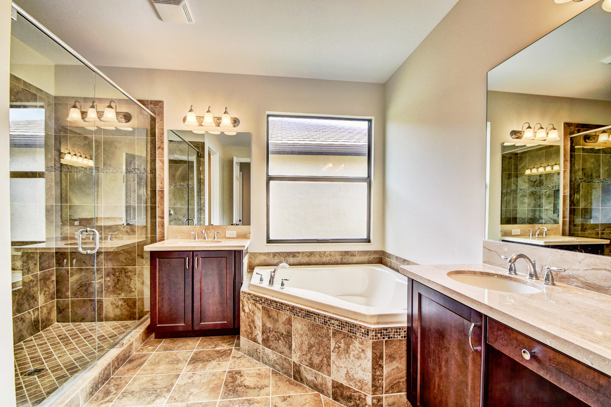 Seven Bridges - Residential