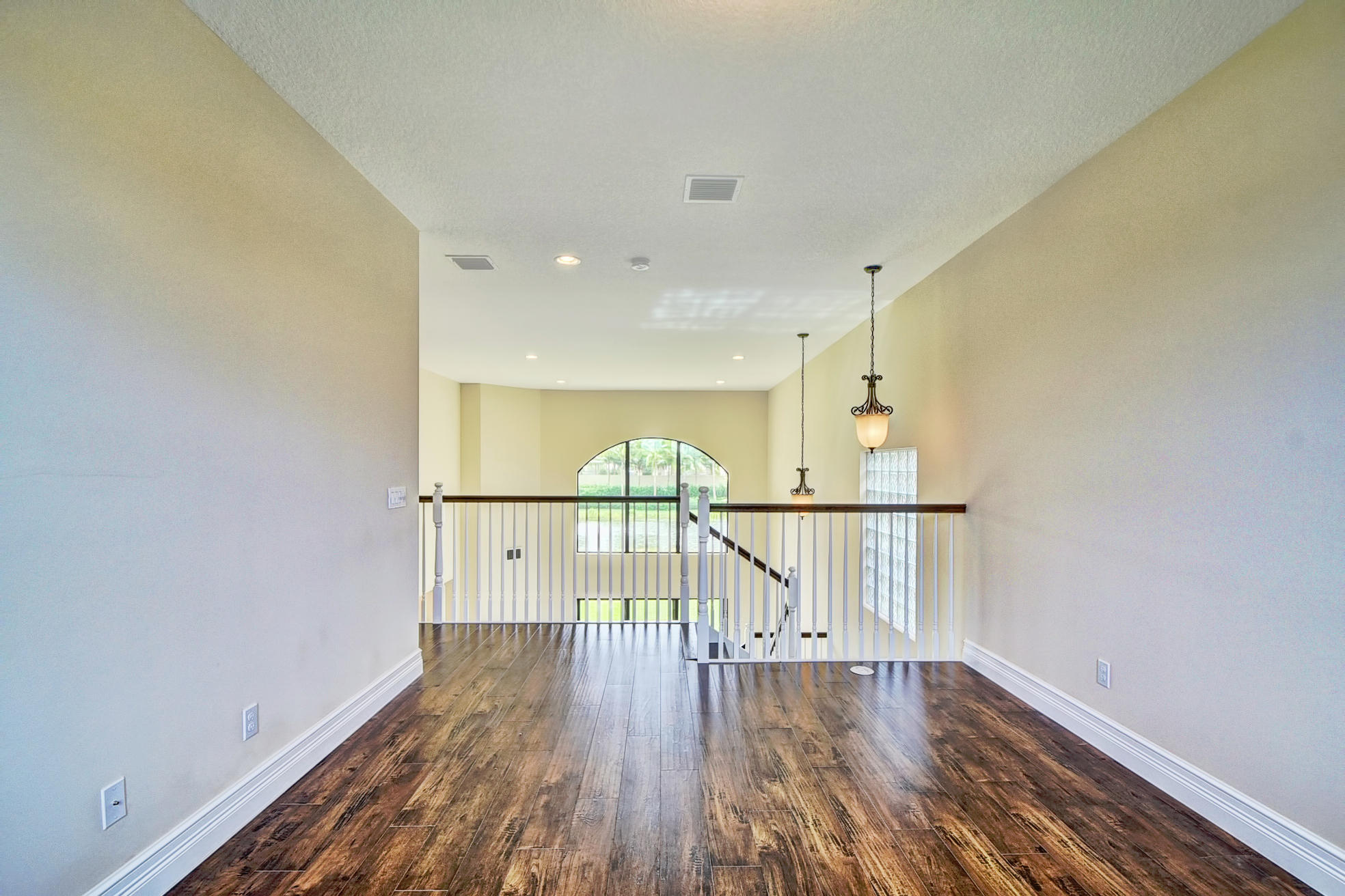 Seven Bridges - Residential