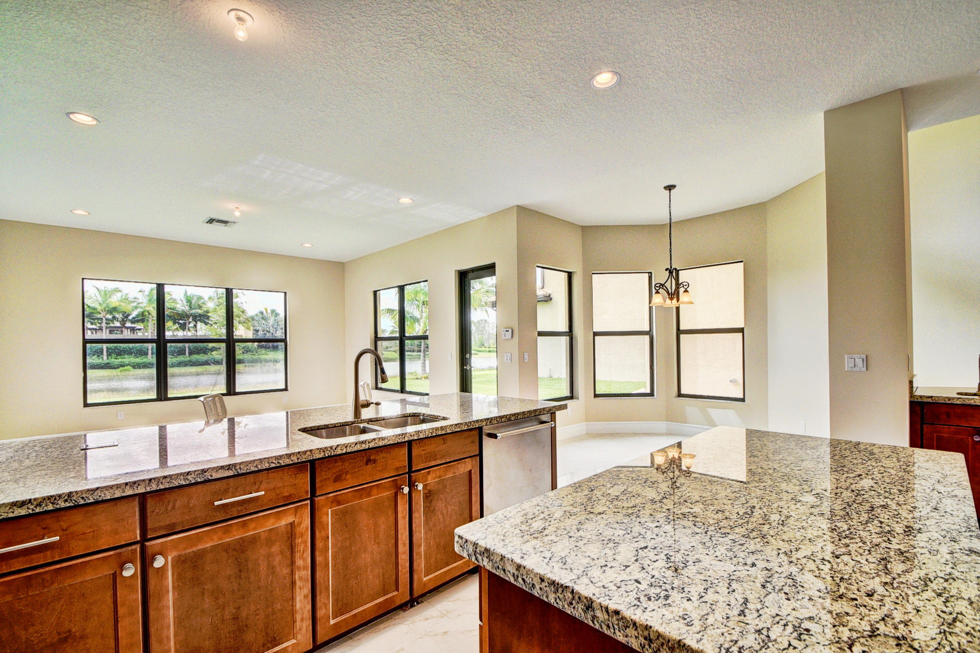 Seven Bridges - Residential