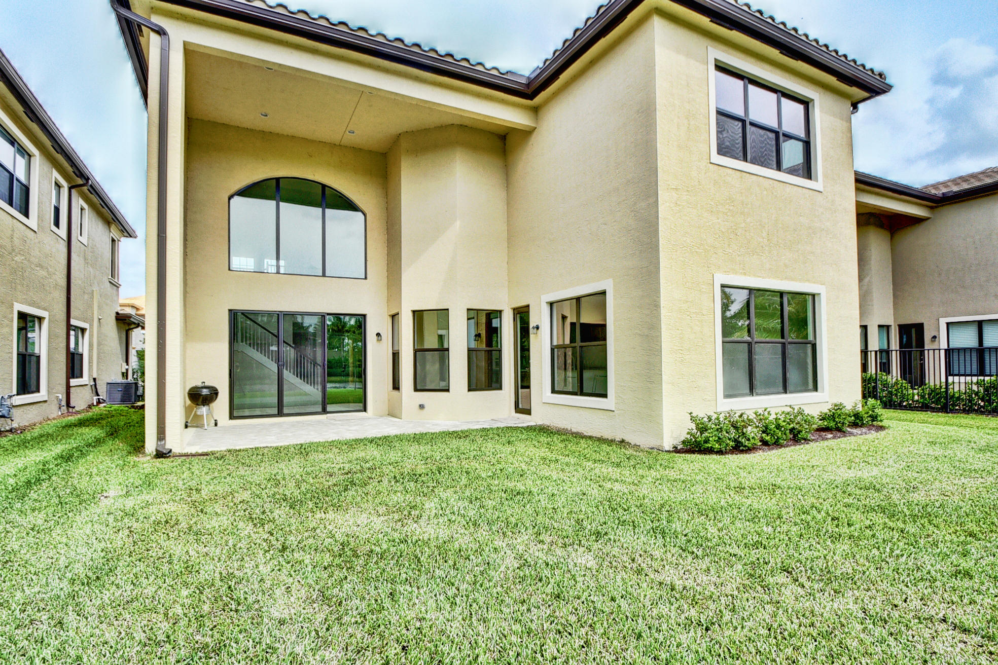 Seven Bridges - Residential