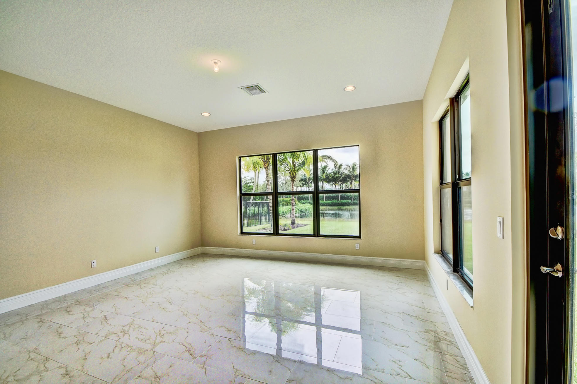 Seven Bridges - Residential