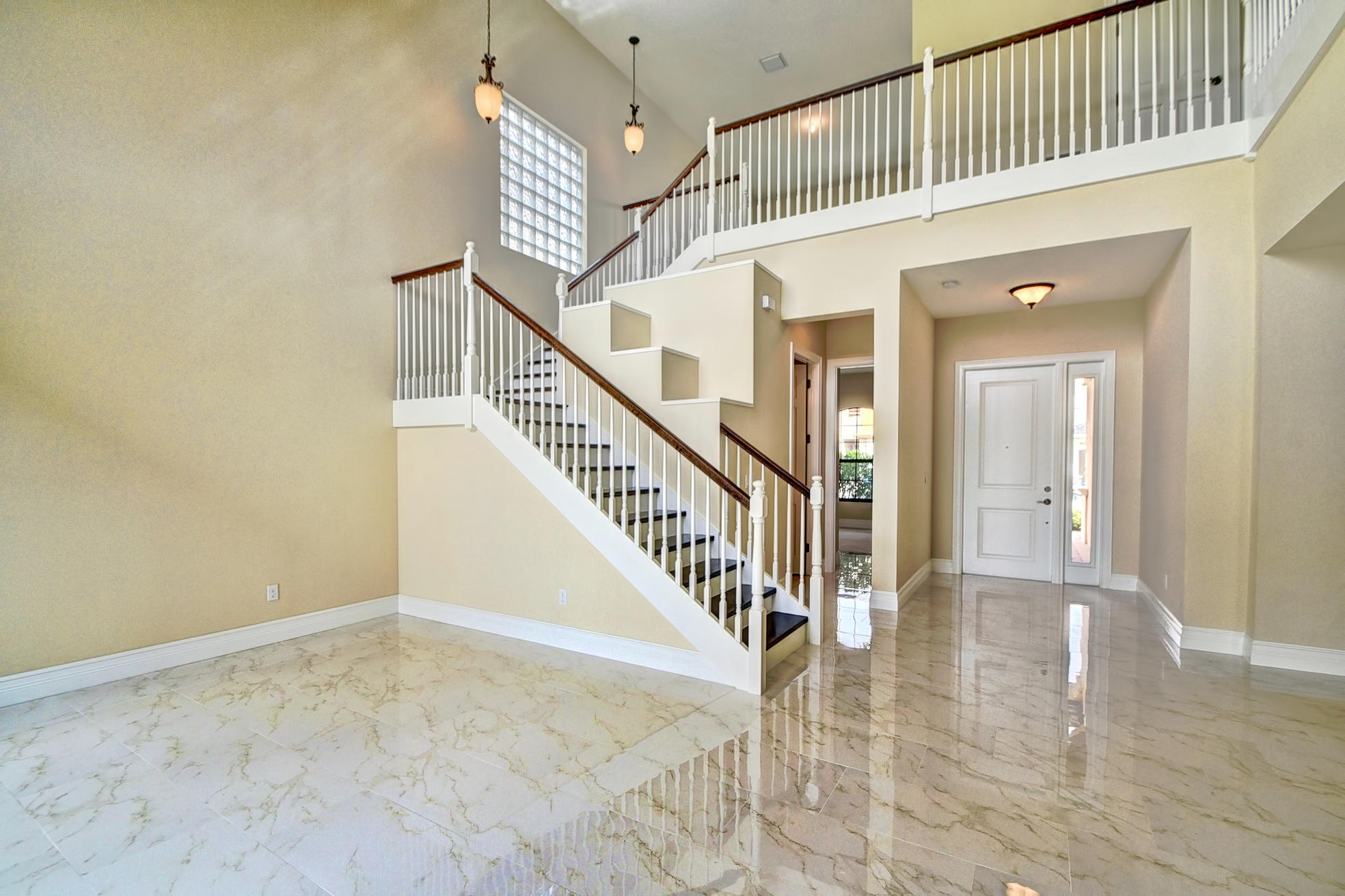 Seven Bridges - Residential