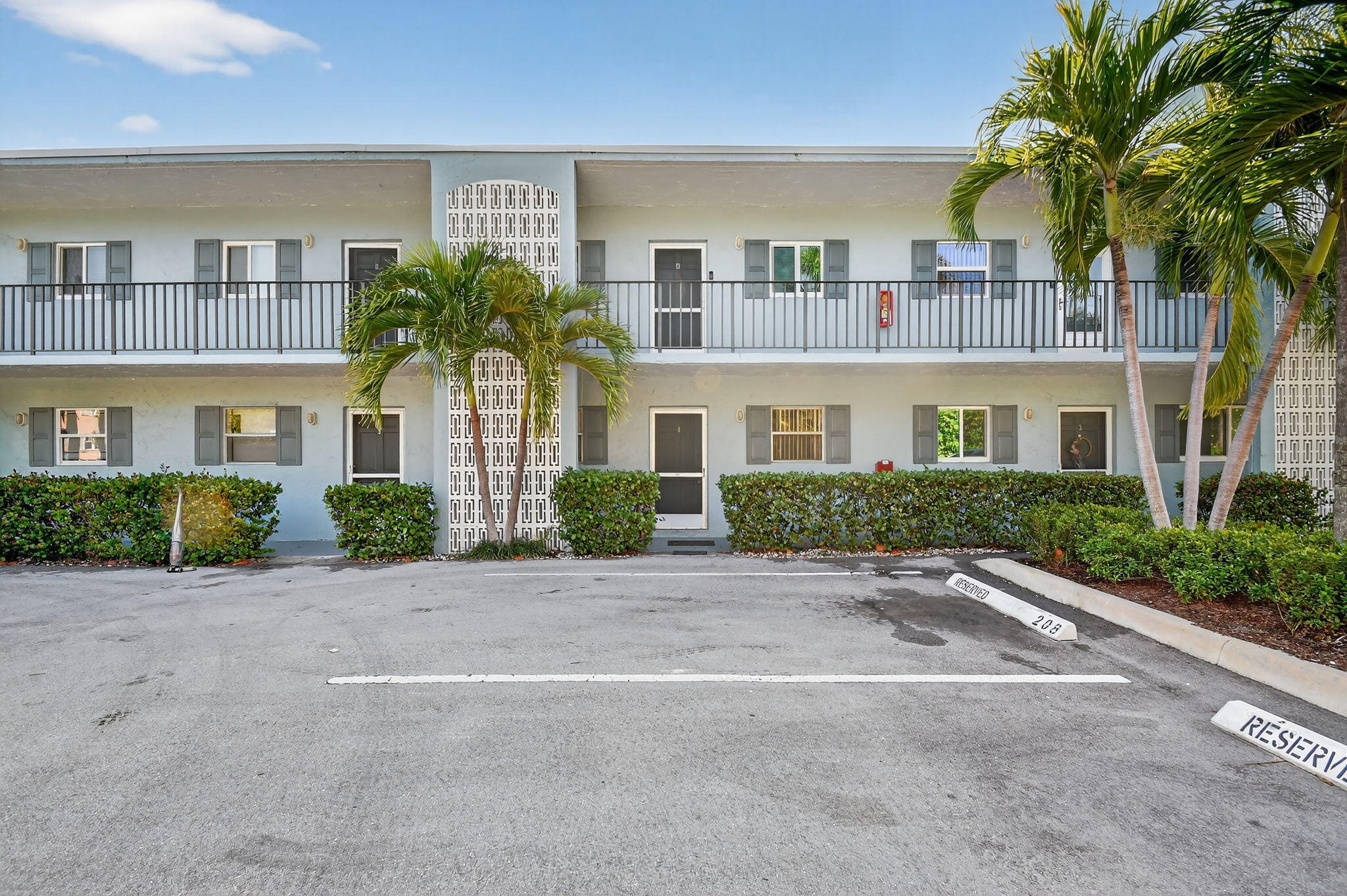 KEN-LEE GARDENS CONDO - Residential