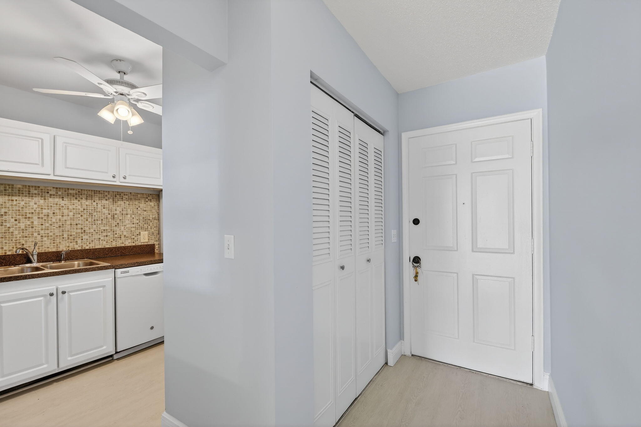 KEN-LEE GARDENS CONDO - Residential