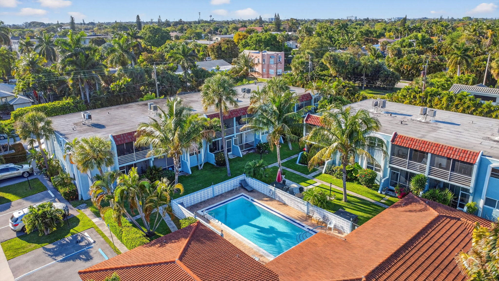 KEN-LEE GARDENS CONDO - Residential