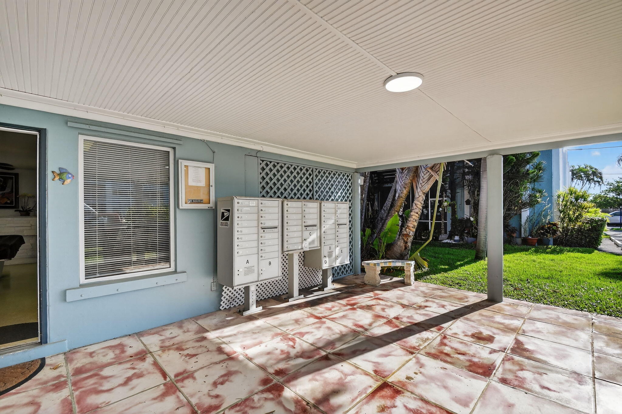 KEN-LEE GARDENS CONDO - Residential