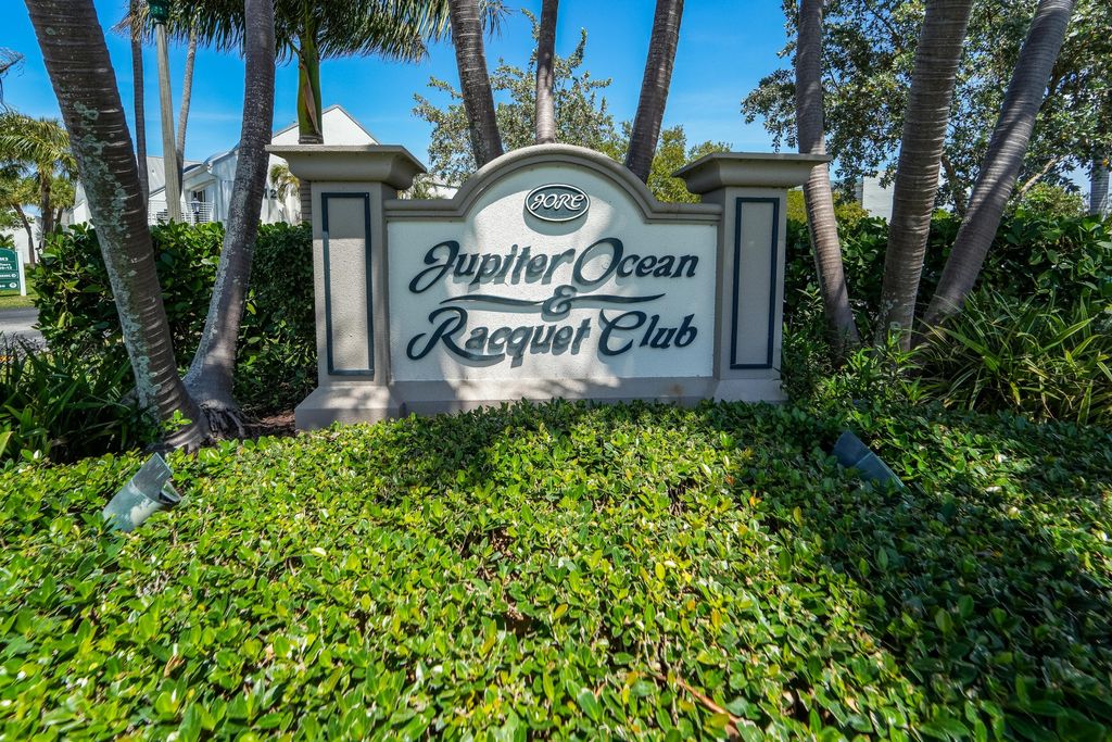 Photo of 1605 S Us Highway 1 #303m1, Jupiter, FL 33477 (MLS # B26012862)