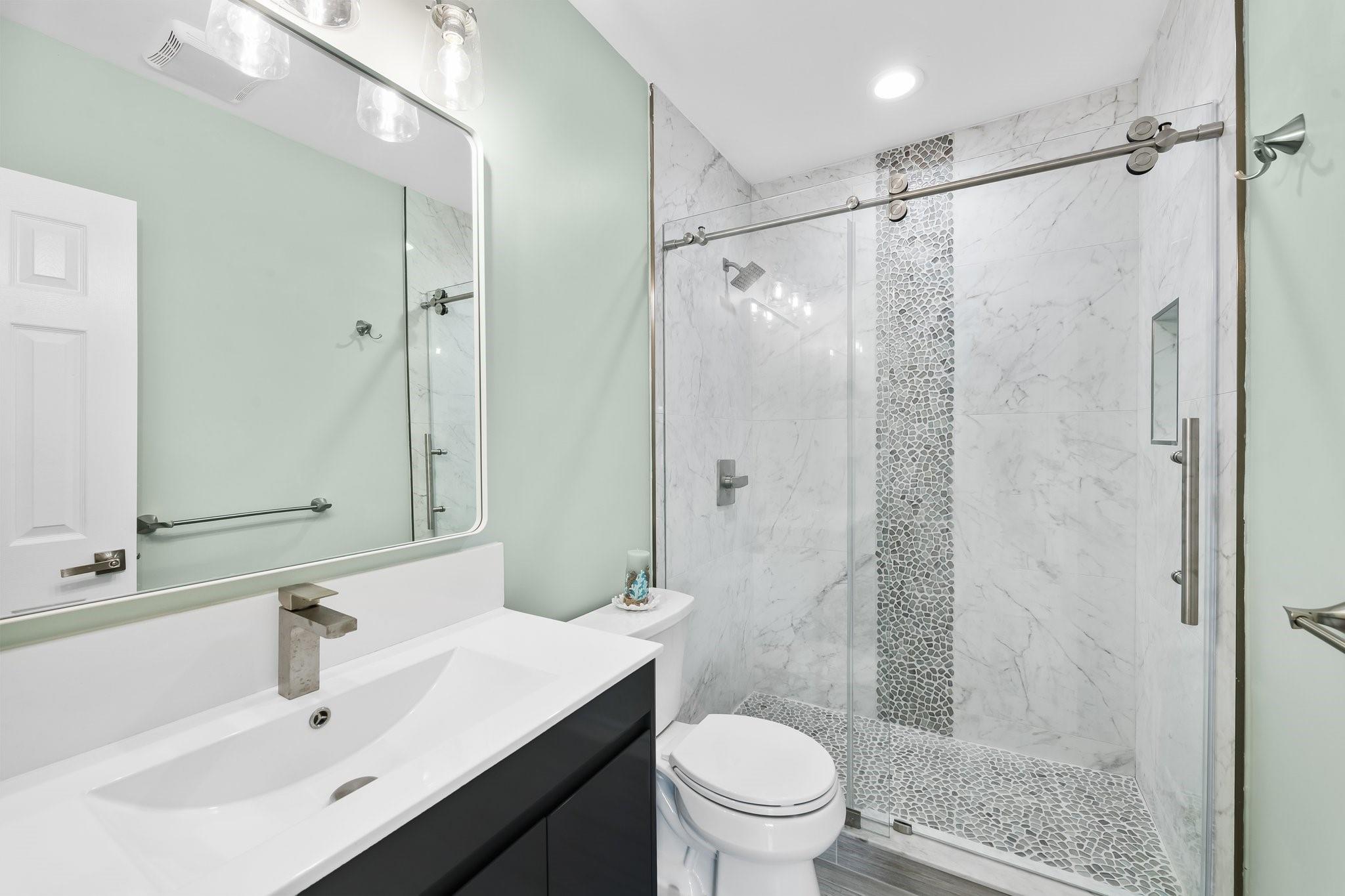 Imperial Point Gardens Co - Residential Lease