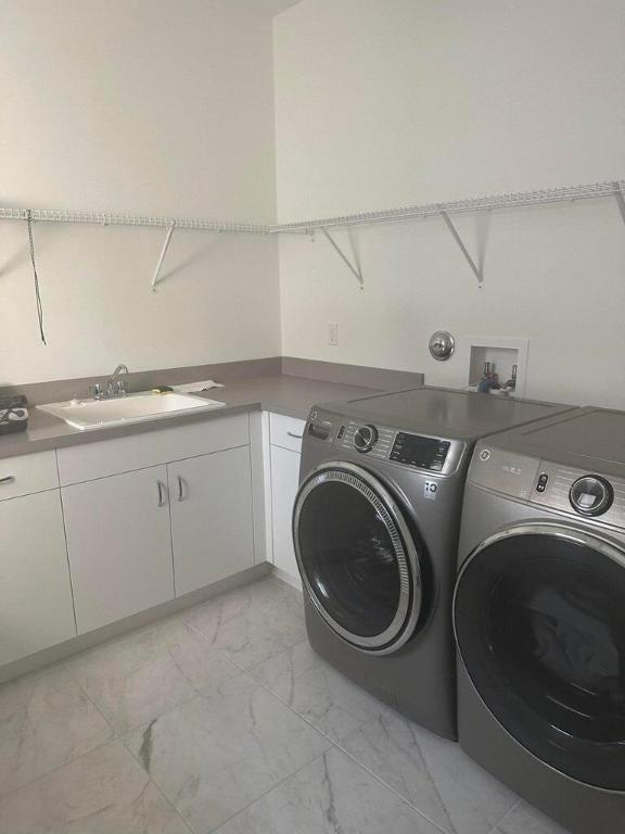 BRIDGES MIZNER PUD BRIDGES SOUTH PLAT SEVEN - Residential Lease