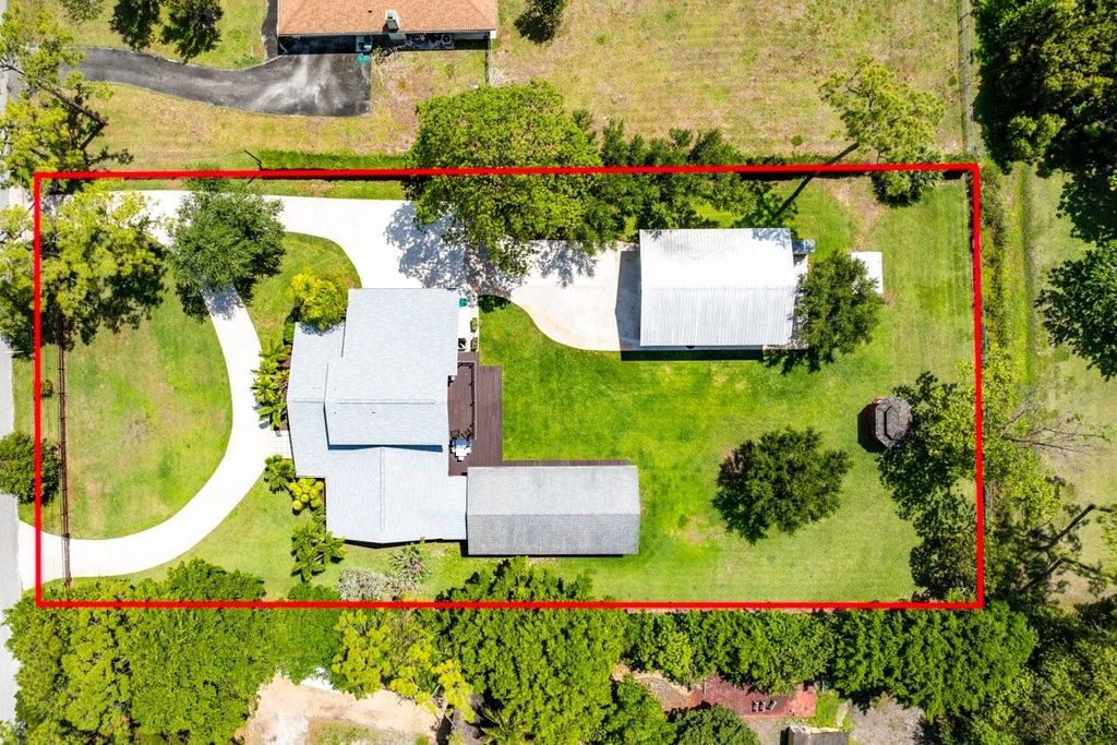 Photo of 6019 NW 69th Way, Parkland, FL 33067 (MLS # F10495924)