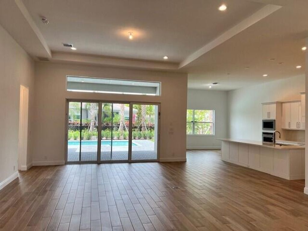 Photo of 12132 Arbordale Way, Palm Beach Gardens, FL 33412 (MLS # R10980326)