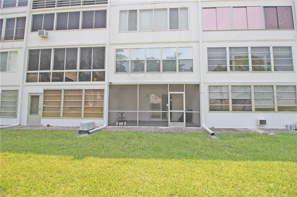 Century Village East - Residential