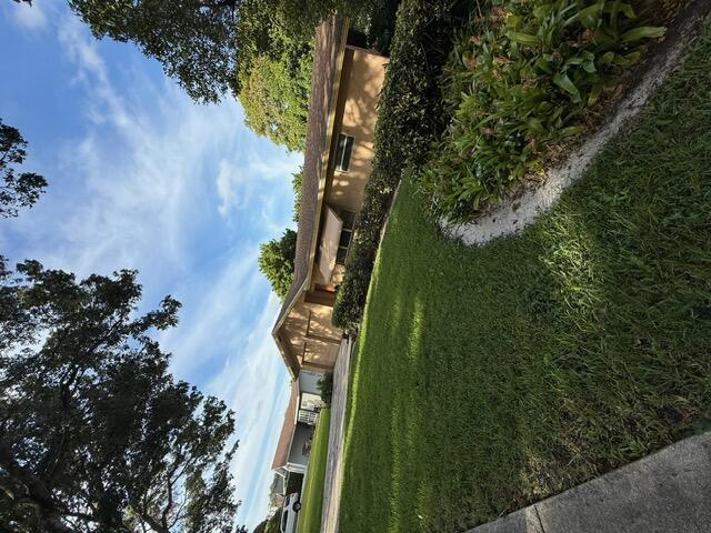 PALM BEACH LAKES NORTH PL - Residential