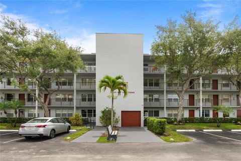 1401 SW 135th Ter 310H Hollywood FL 33027