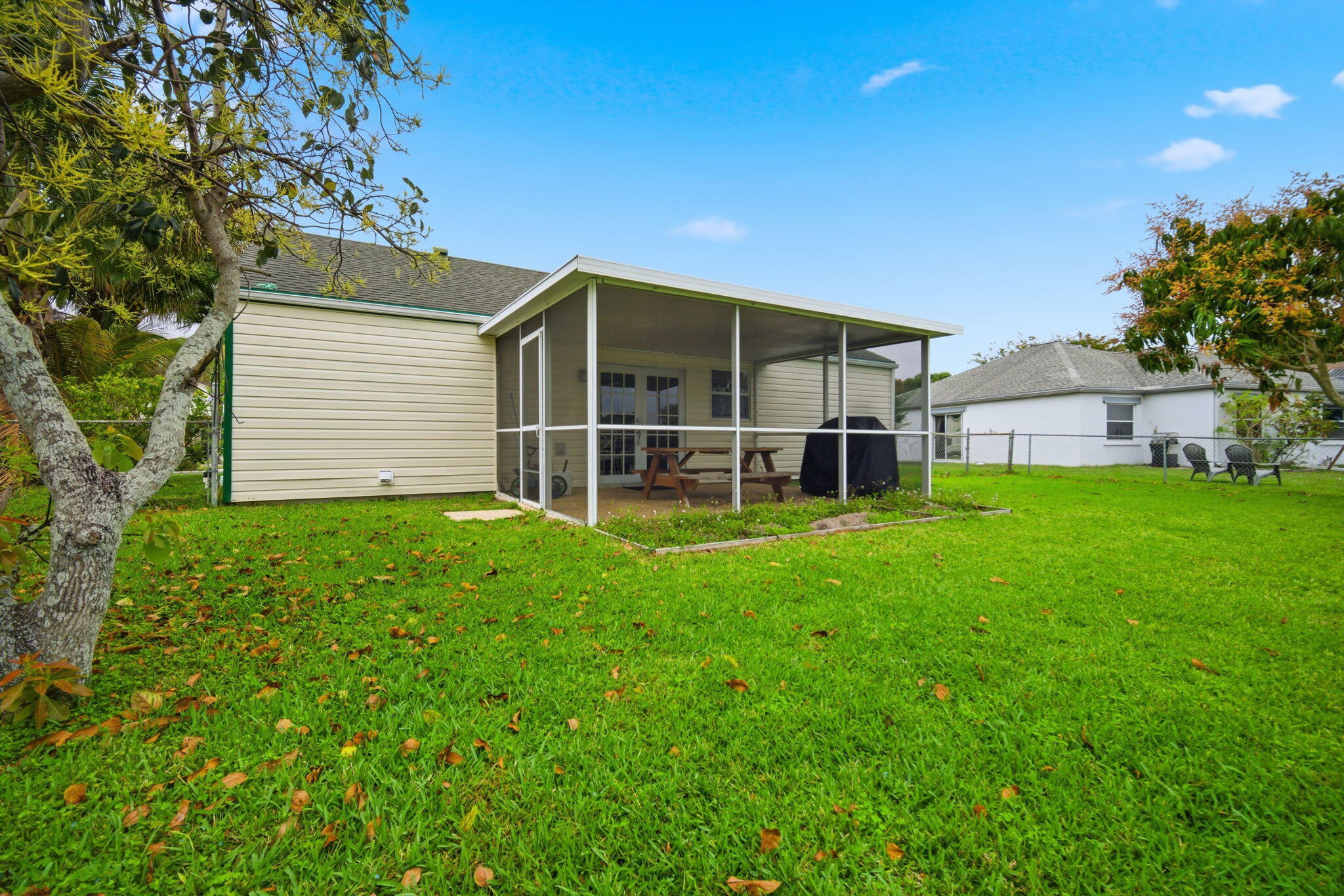 WATERCHASE WEST 1 - Residential