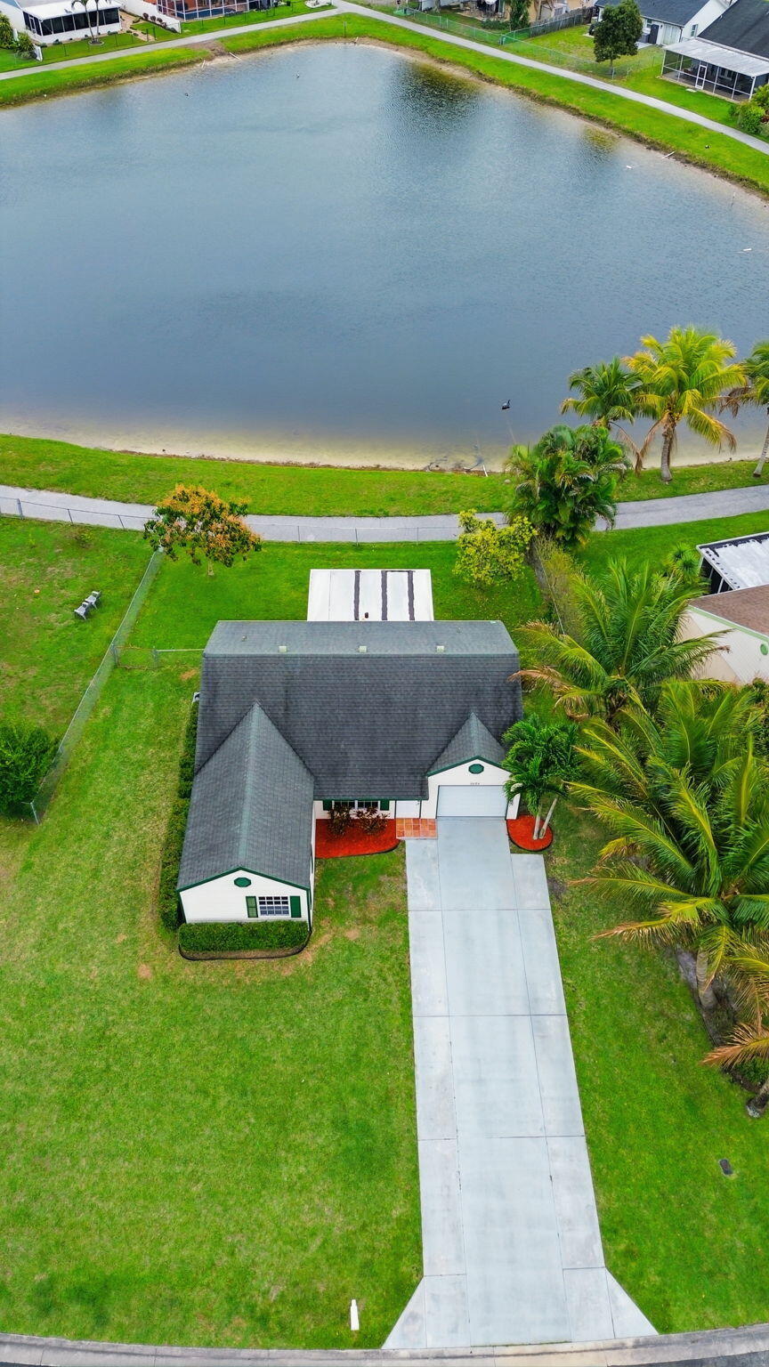 WATERCHASE WEST 1 - Residential