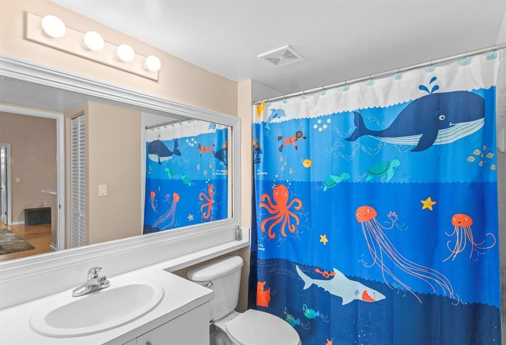 RIVIERA PALMS CONDO - Residential