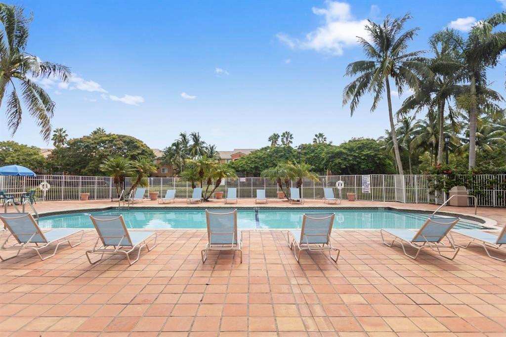 RIVIERA PALMS CONDO - Residential