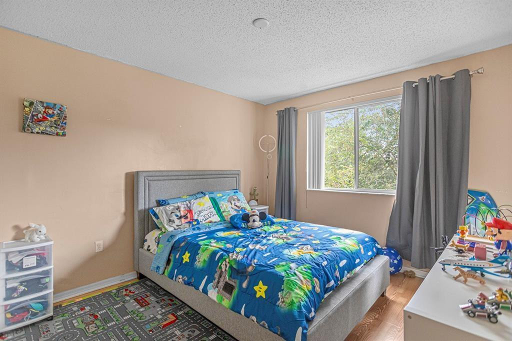 RIVIERA PALMS CONDO - Residential