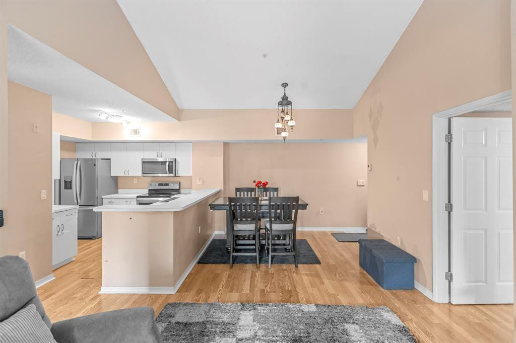 RIVIERA PALMS CONDO - Residential