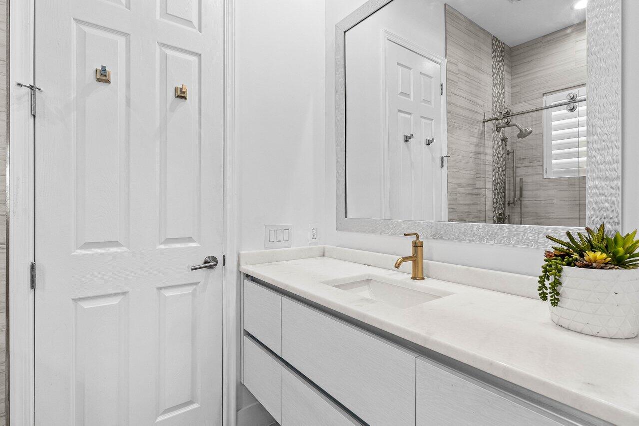 Hamilton Place - Residential