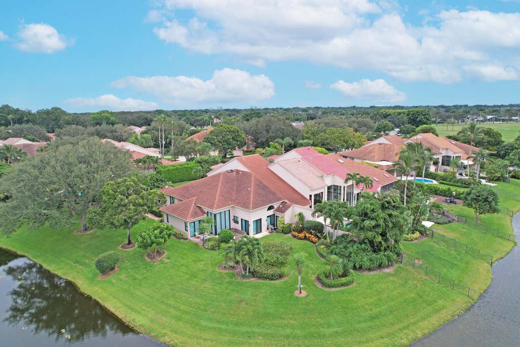 Photo of 13809 Parc Drive, Palm Beach Gardens, FL 33410 (MLS # R11024248)