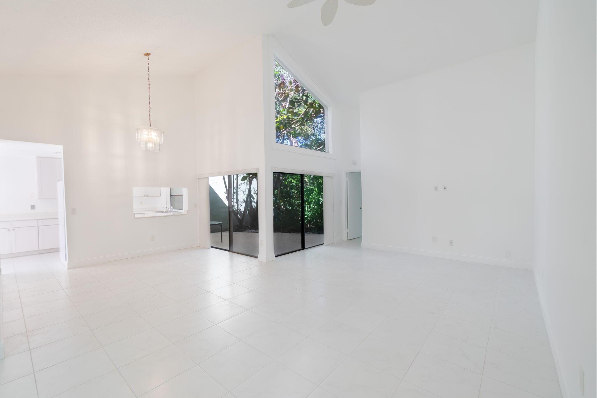6090 Aloma Lane