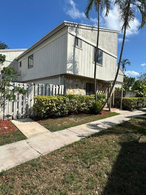 11866 Sturbridge Lane Wellington FL 33414