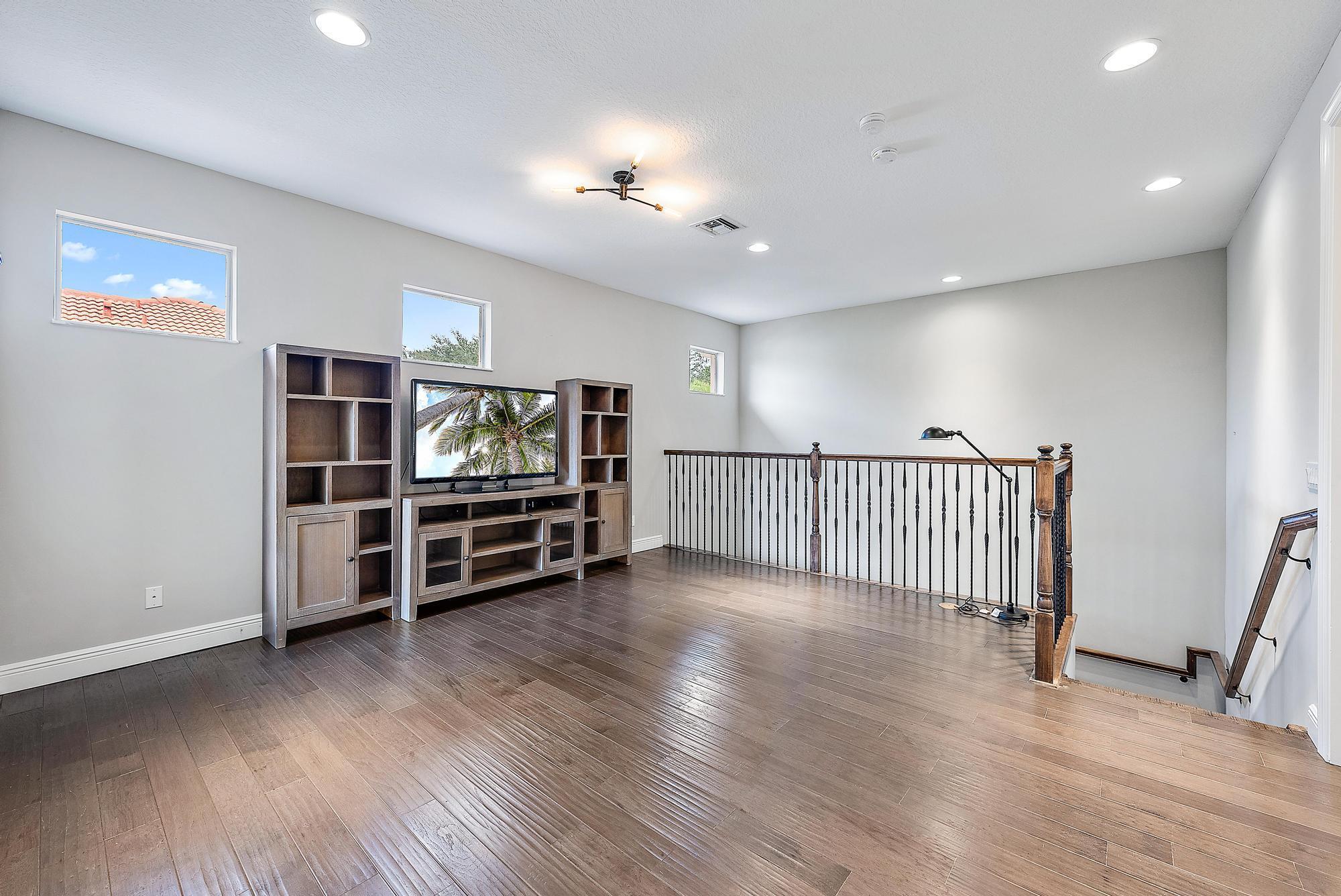 PALOMA - Residential