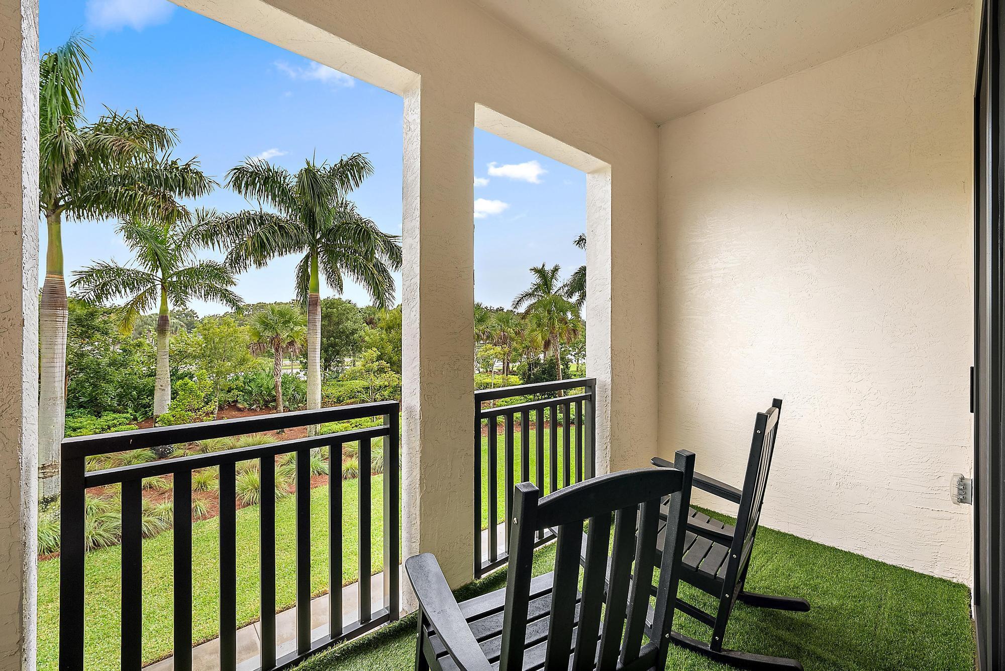 ALTON NEIGHBORHOOD 4 - Residential Lease