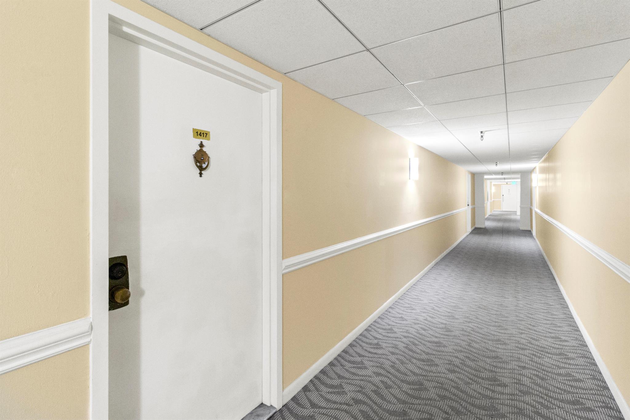 WINSTON TOWERS 700 CONDO - Residential Lease