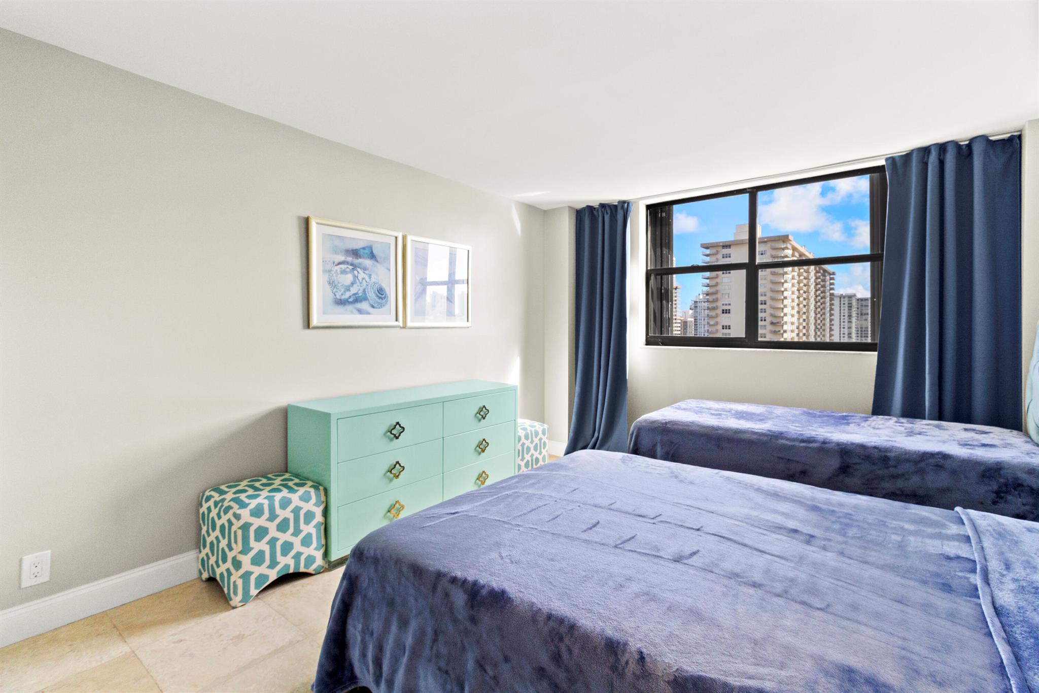 WINSTON TOWERS 700 CONDO - Residential Lease