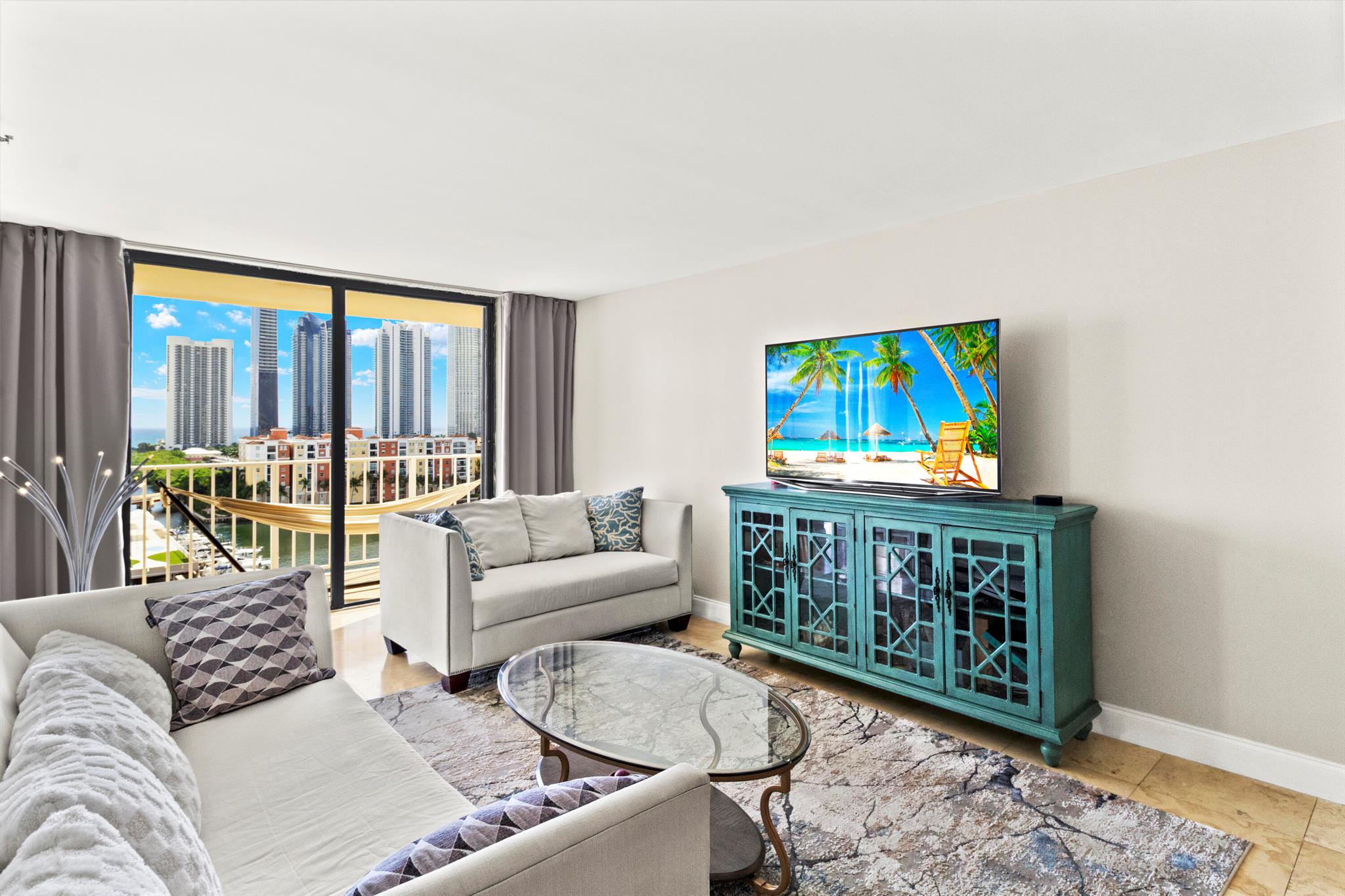 WINSTON TOWERS 700 CONDO - Residential Lease