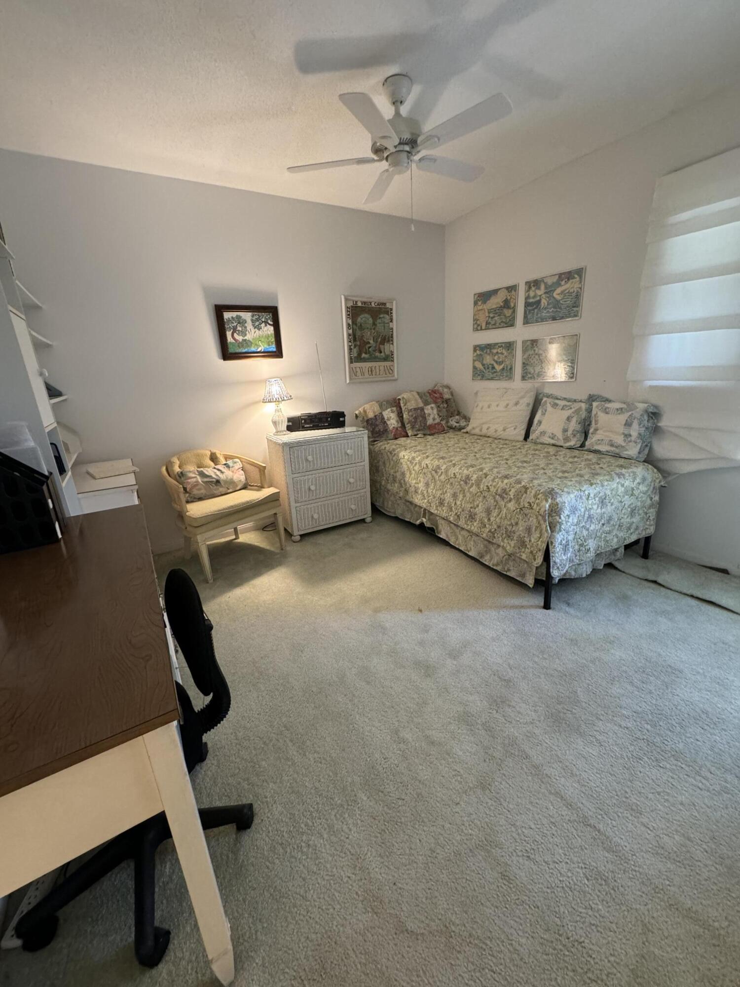 FOUR SEA SUNS CONDOMINIUM - Residential