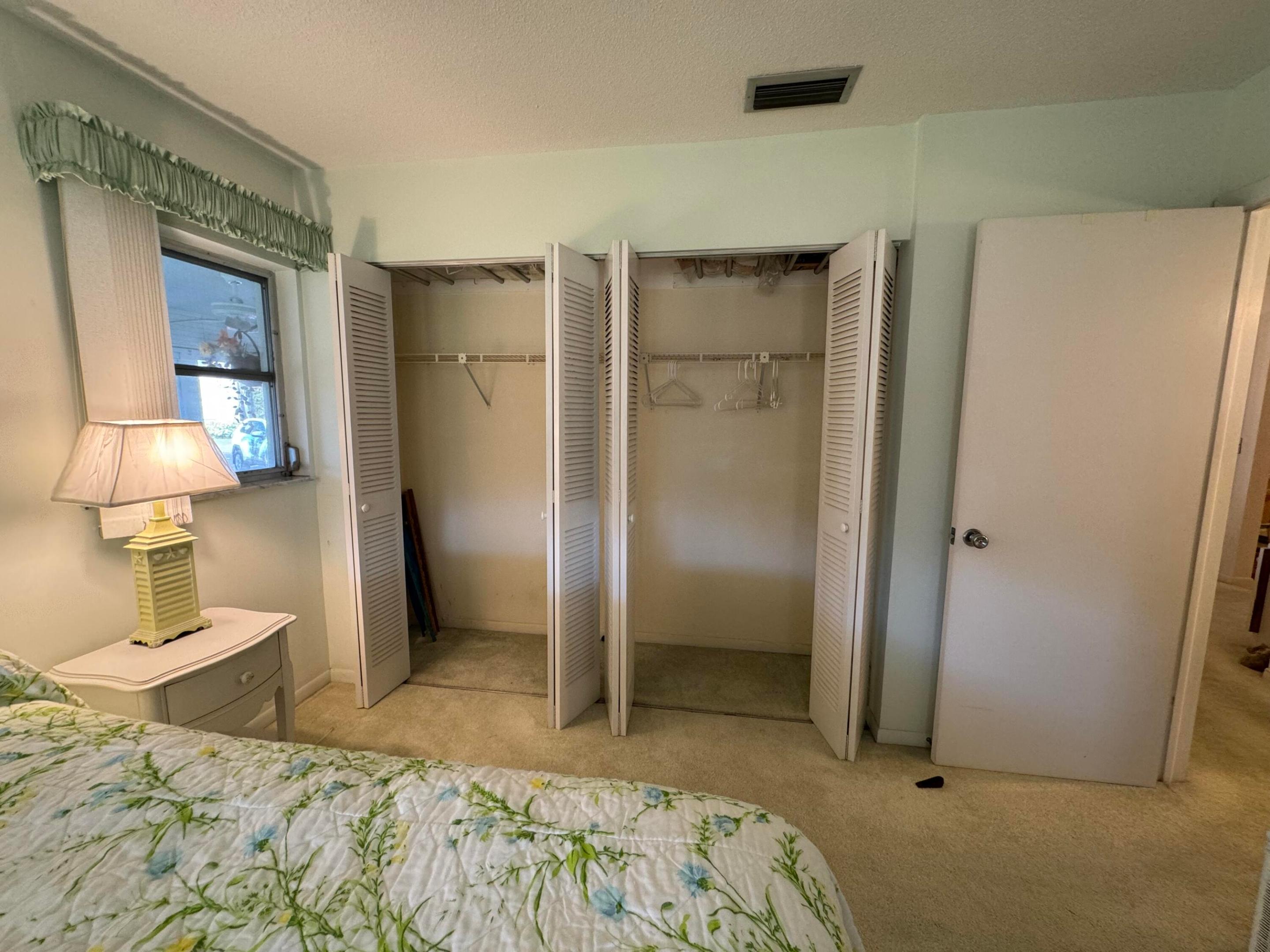 FOUR SEA SUNS CONDOMINIUM - Residential