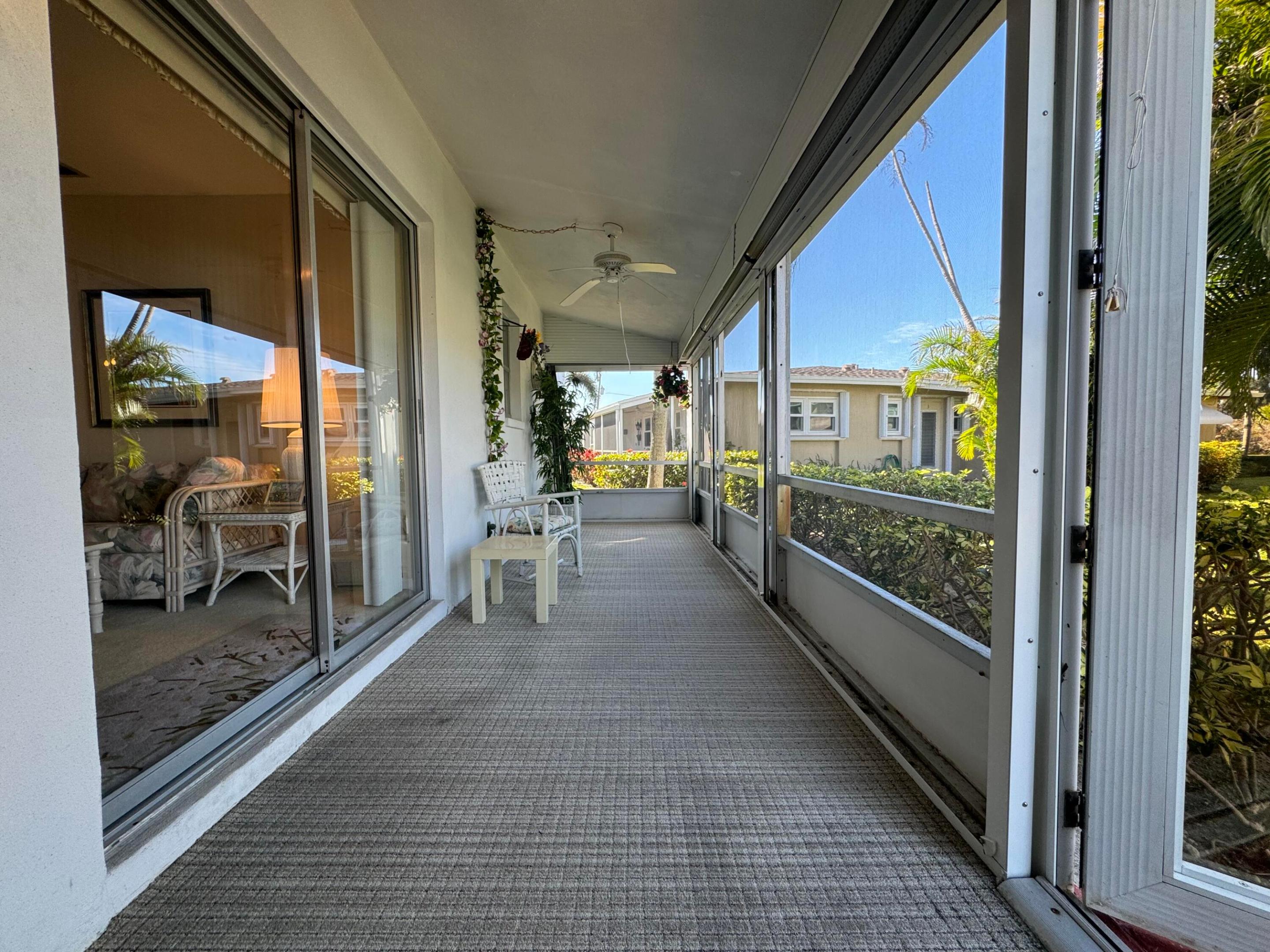 FOUR SEA SUNS CONDOMINIUM - Residential