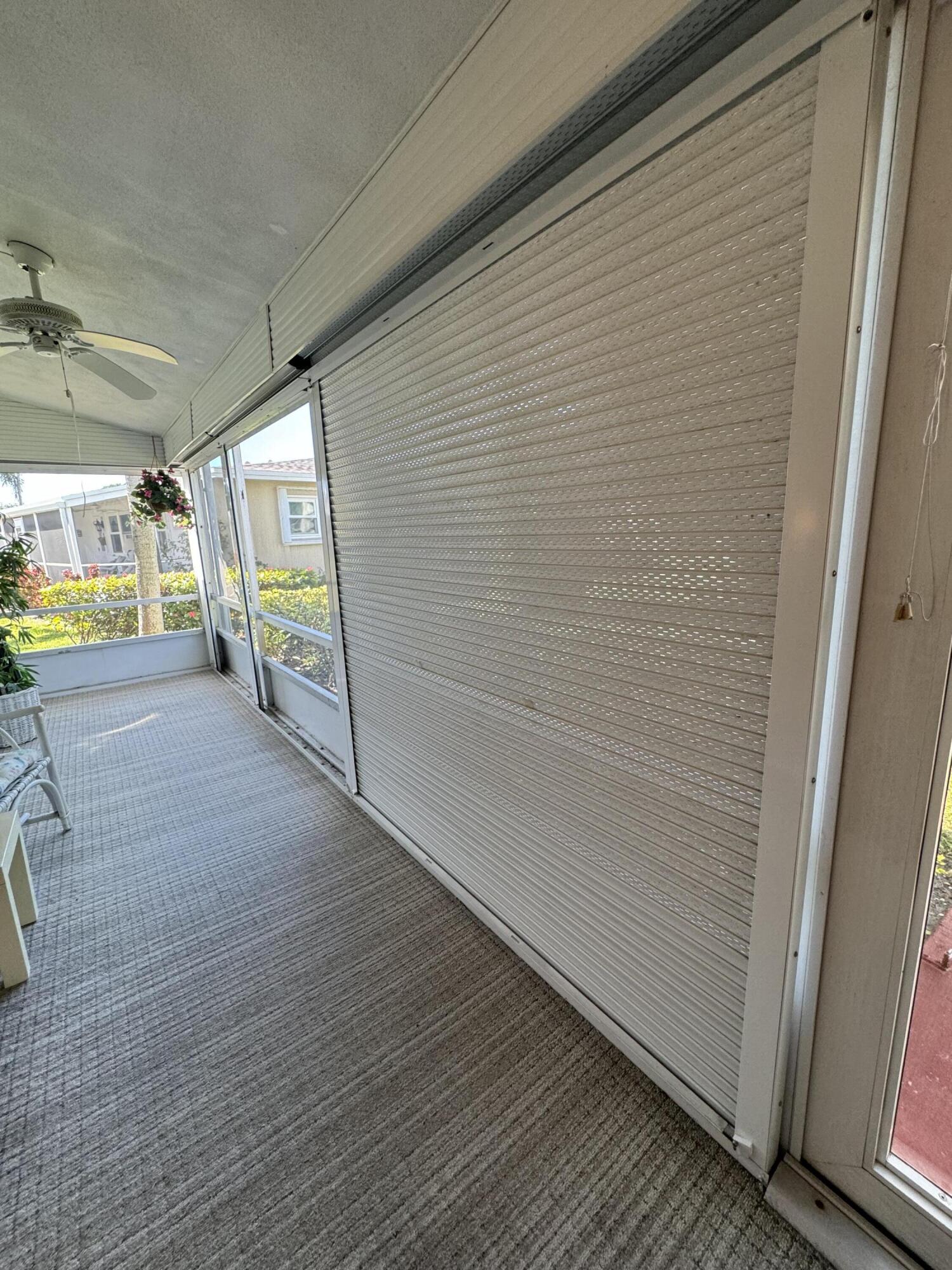 FOUR SEA SUNS CONDOMINIUM - Residential