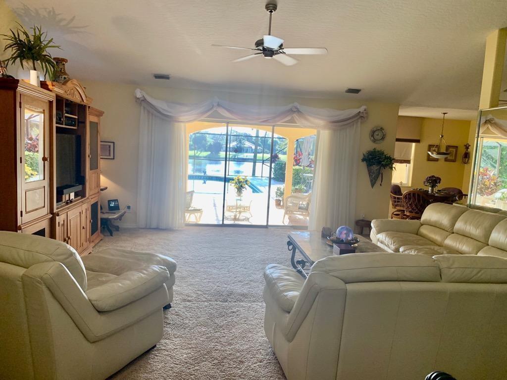 FISCHER LAKE ISLAND PHASE - Residential