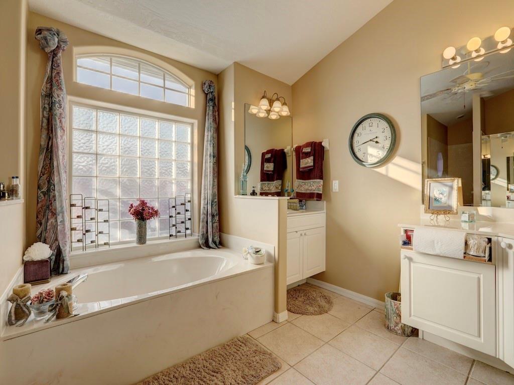 FISCHER LAKE ISLAND PHASE - Residential