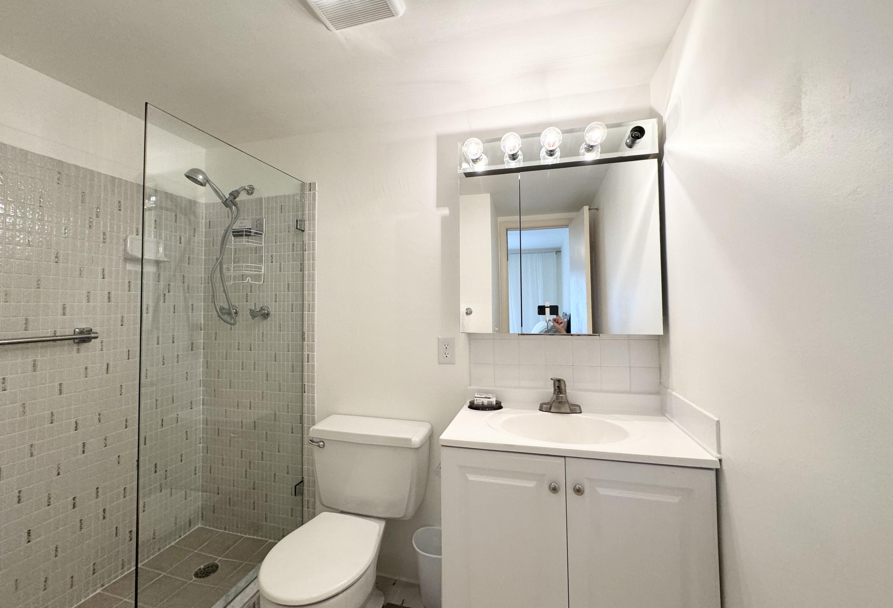 MURRY HILLS APT BLDG CONDO - Residential