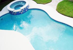 Falls at Jensen Beach - Residential