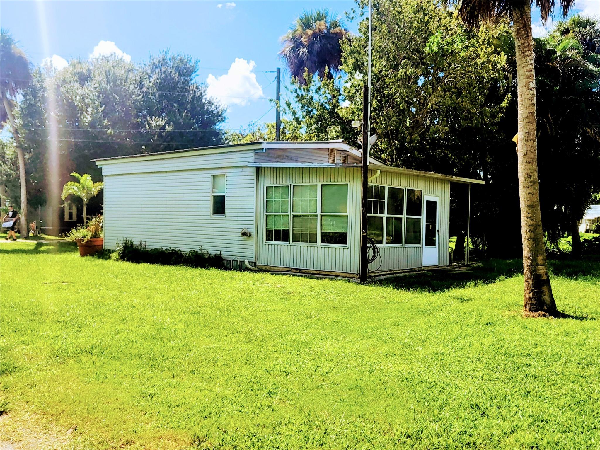 View photos, virtual tours, details... 1048 Arvin Ln
