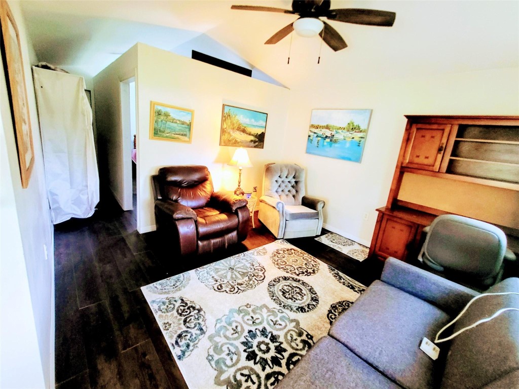 Community of Lakeport - Residential