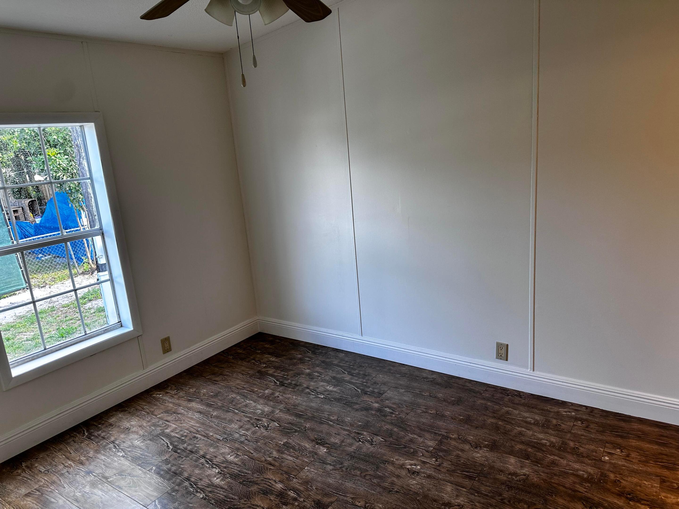 SUNSHINE PARKWAY MANOR UNRECORDED - Residential